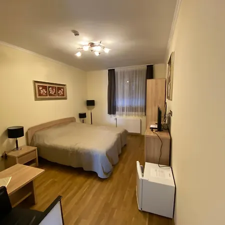 Kevevara Vendeghaz 3*