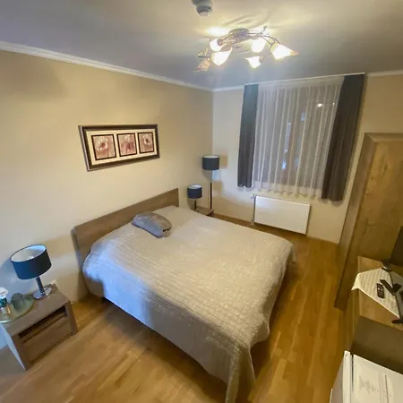 Kevevára
