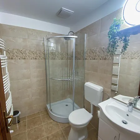 Kevevara Vendeghaz 3*