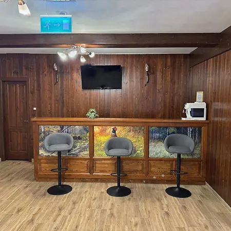 Ξενοδοχείο με διαμερίσματα Kevevara Vendeghaz 3*