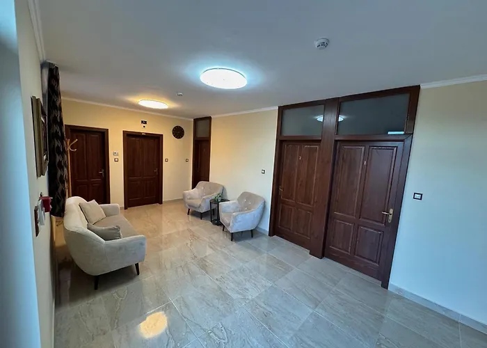 Aparthotel Kevevara Vendeghaz 3*